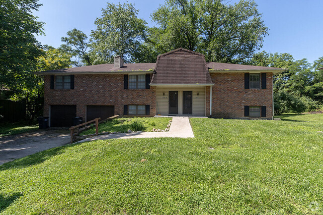 Building Photo - 2008 Juniper Dr Rental