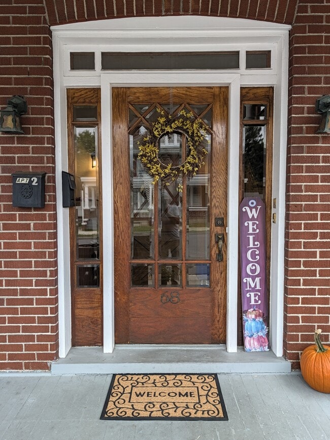 68 Garber St Unit 2