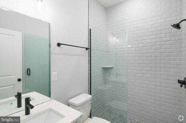 Building Photo - 1209 N 5th St Rental