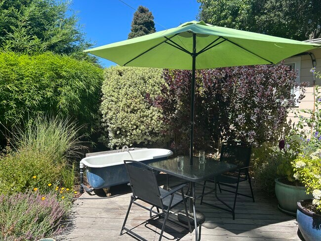 Photo - 8360 Medved Ln Unidad A