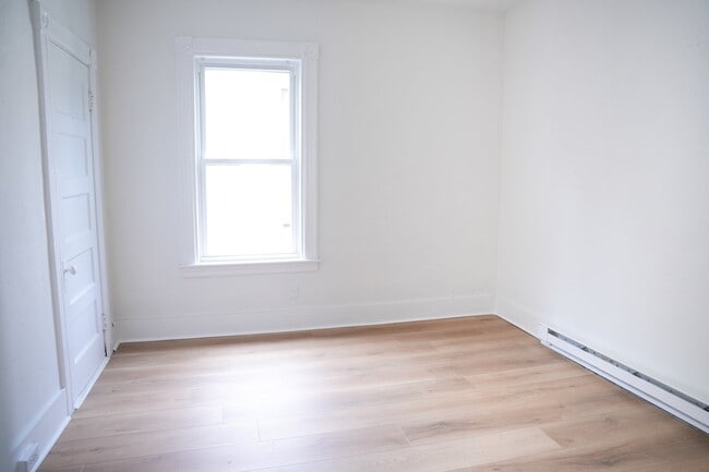 Photo - 109 Merrifield St Unit 2