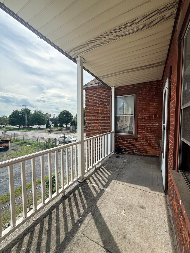 306 N 7th St Unidad 2