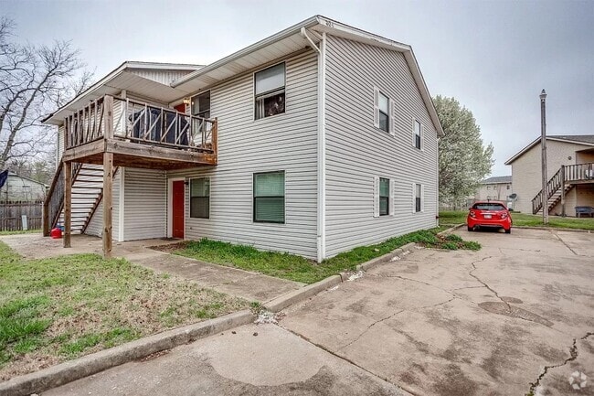 Building Photo - 304 Vicksburg Cir Rental