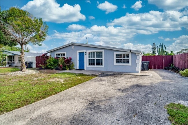 Photo - 5900 N Farragut Dr