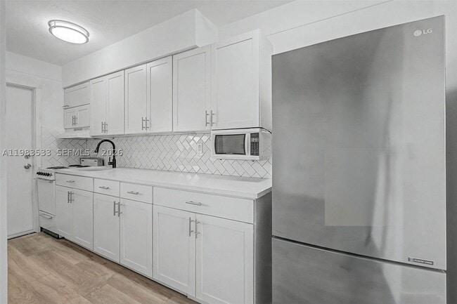 60 NW 79th St Unit 10