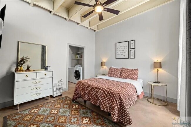 2915 2nd Ave S Unit Downtown Loft 202