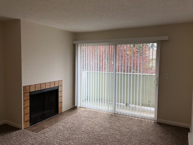 1150 Sunset Blvd NE Unit 326