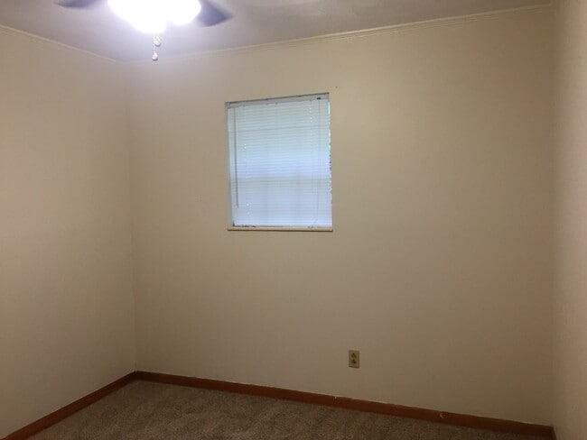 Photo - 125 Hiwassee Ave NE