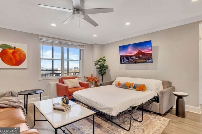 Photo - 300 Peachtree St NE Unit 6H