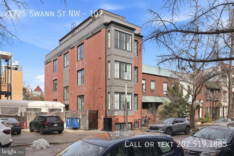 Photo - 1775 Swann St NW