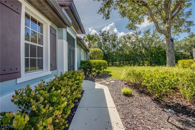 Photo - 10519 Diamante Way
