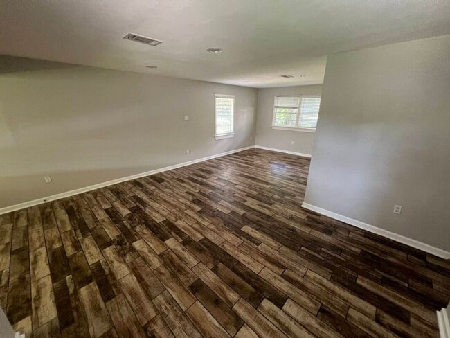 Photo - Charming 3BR Rental Featuring Granite Counters & Gas Range