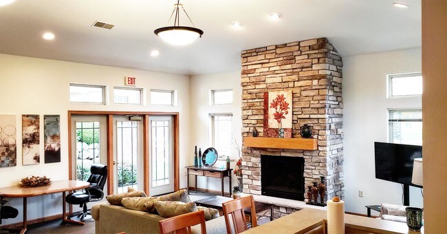 Photo - 290 Prairie Heights Dr Unidad 290-301