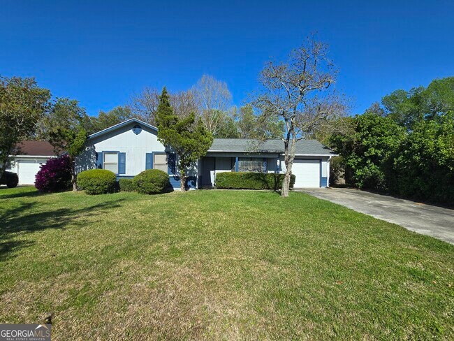 Photo - 425 Sunnyside Dr