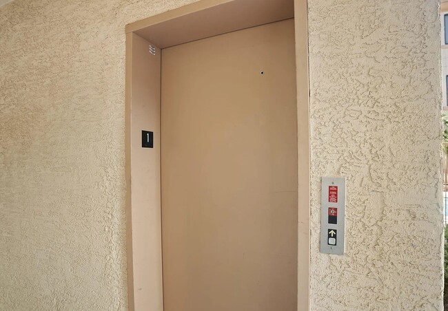 Photo - 16631 E El Lago Blvd Unit 208
