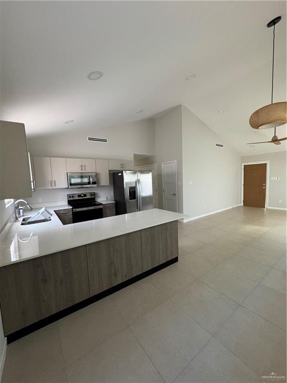 Photo - 7 East St Unit 1