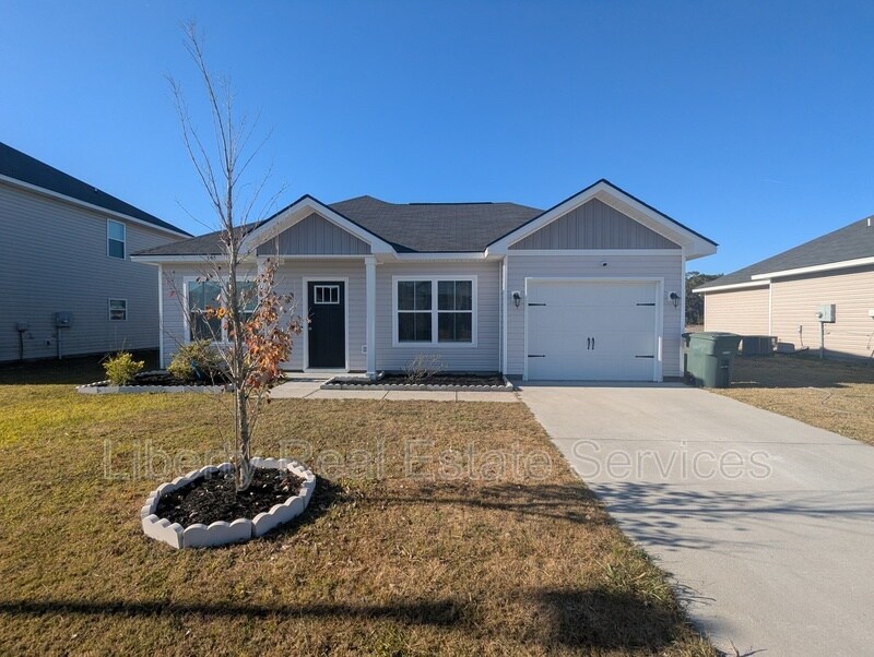 Photo - 365 Abode Ave