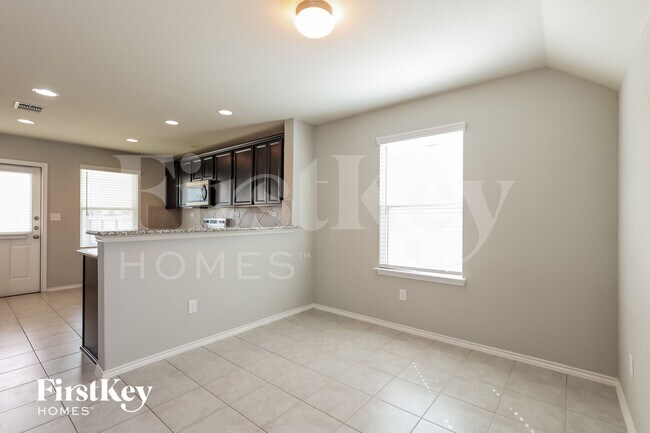 Photo - 12034 Silver Lgt