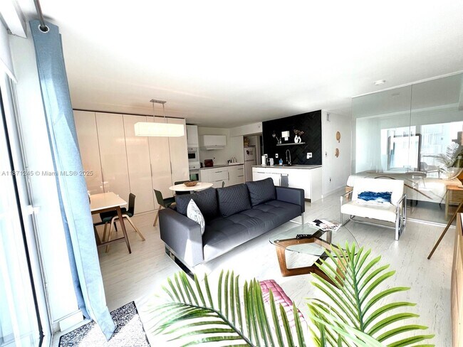 Photo - 345 Ocean Dr Unidad 525