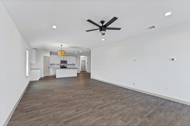 Photo - 14706 Sweetwater Dr