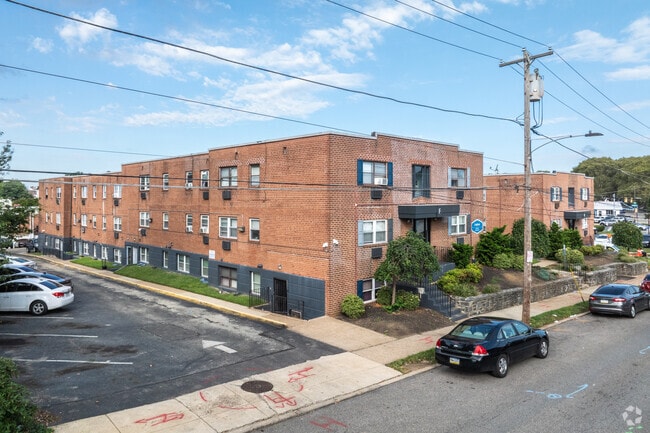 Photo - Longshore Apartments