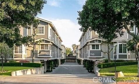Building Photo - 750 Fairview Ave Unit M Rental