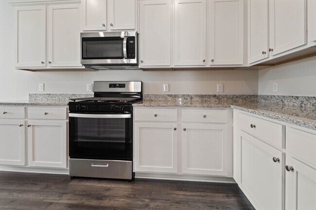 Photo - 15802 Berry Hl Dr