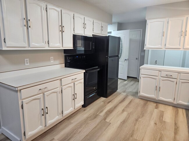 Photo - 1732-1734 6th St SE Unit 1732