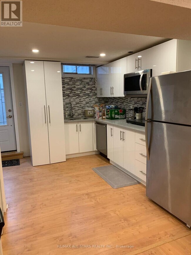 Photo - 72 Calderbridge Crescent