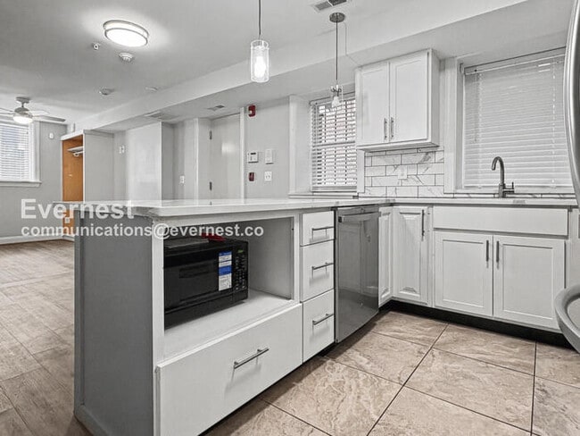 Photo - 2438 Callow Ave