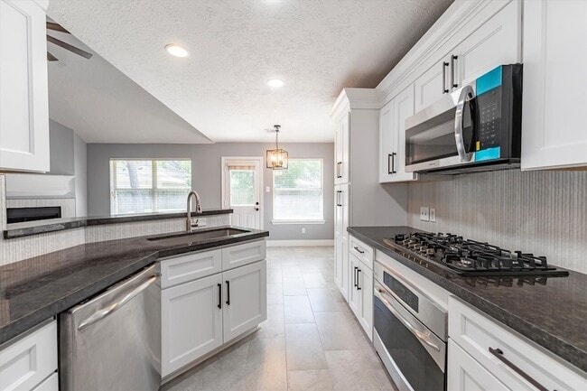 Photo - 3227 Candlepine Dr