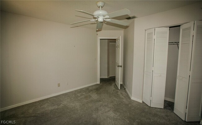 Photo - 732 Woodshire Ln Unidad I1