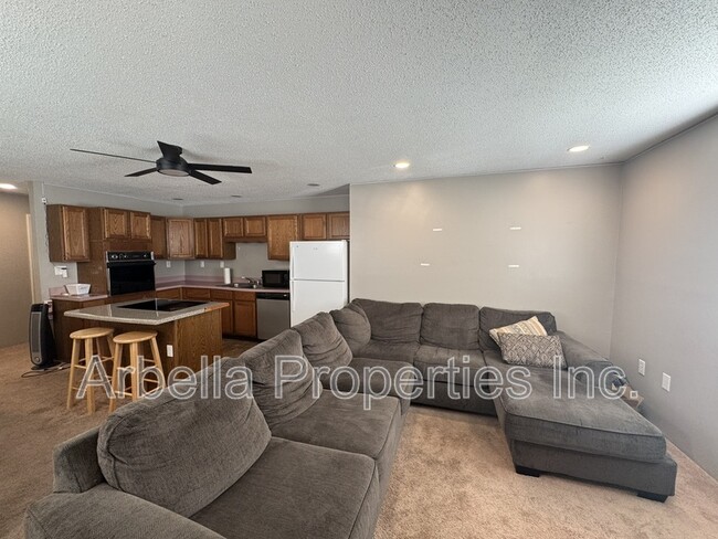 Photo - 1324 Virginia St