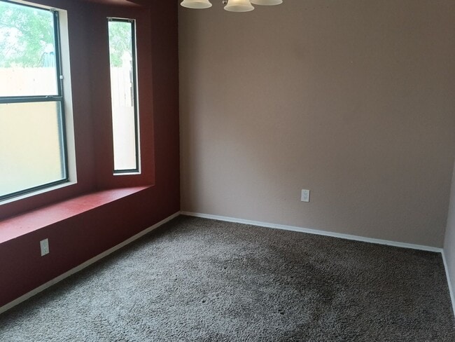 Photo - 3 Bedroom, 2.5 Bathroom Home! Schedule a Showing Today!