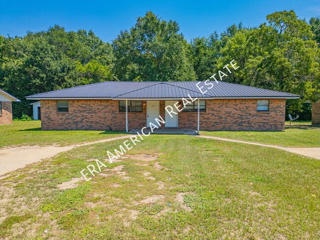Photo - 128 Twin Trees Dr