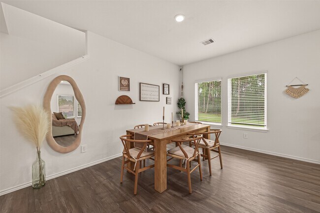 Photo - 24726 Cedar Ln
