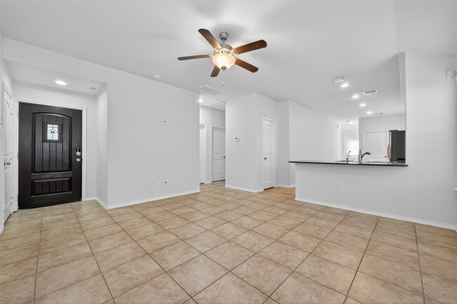 Photo - 23764 Via Maria Dr