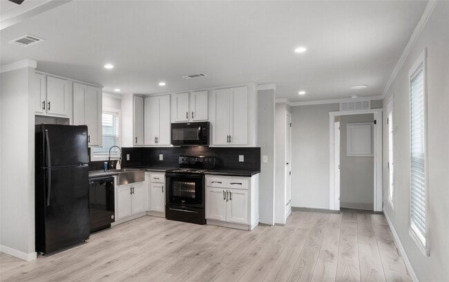 Photo - 119 Mooney Rd