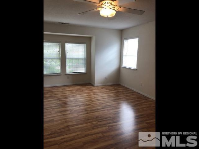 Photo - 630 Travis Dr