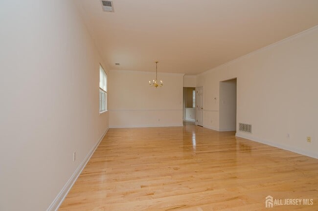 Photo - 71 Manley Rd