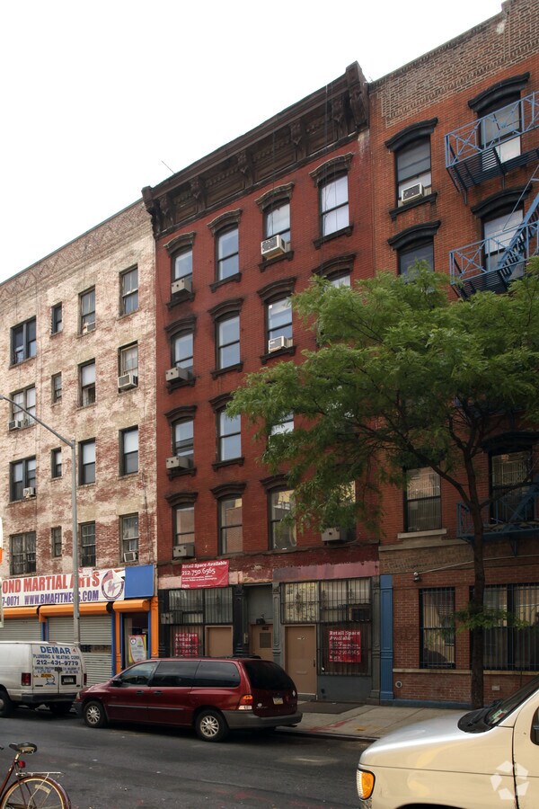 Photo - 172 Attorney St