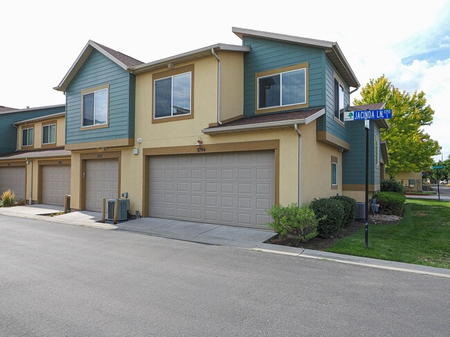 Photo - 3794 Lilac Heights Dr