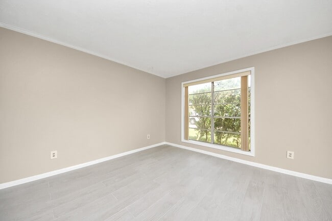 Photo - 1307 Glen Echo Dr