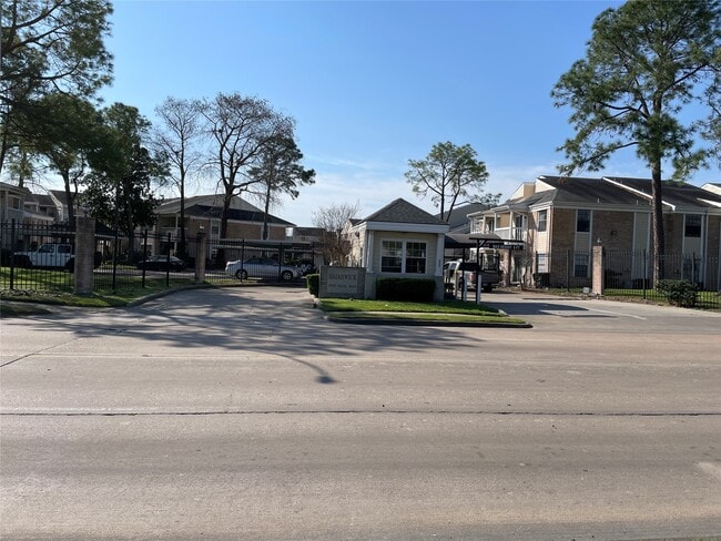 Building Photo - 2750 Holly Hall St Unit 117