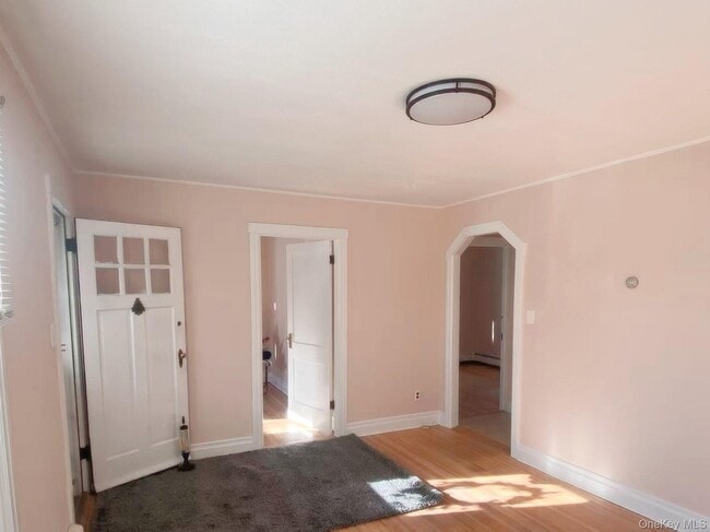 Photo - 11 Edgewood Pl