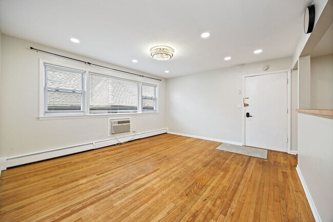 Photo - 929 S Oak Park Ave