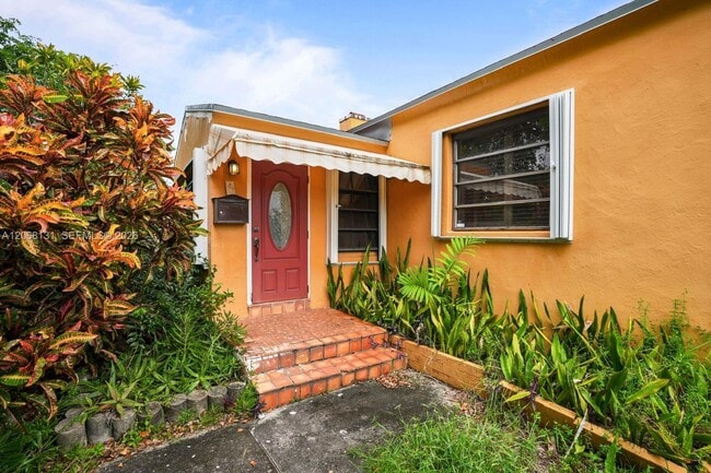 Photo - 12547 NE 4th Ave