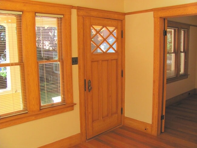 Photo - Vintage Arts & Crafts style, fully-remodel...