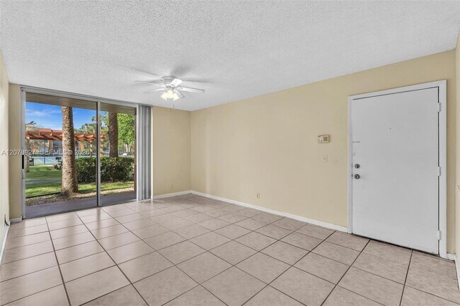 Photo - 10765 Cleary Blvd Unit 104