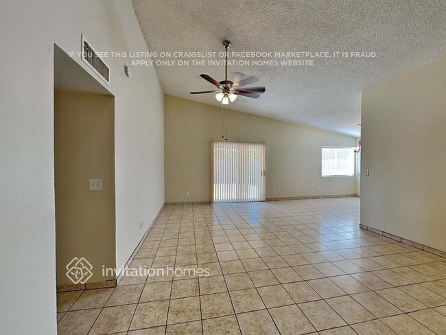 Photo - 7517 W Mercer Ln